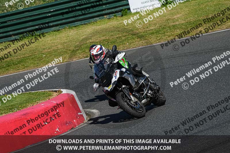 enduro digital images;event digital images;eventdigitalimages;mallory park;mallory park photographs;mallory park trackday;mallory park trackday photographs;no limits trackdays;peter wileman photography;racing digital images;trackday digital images;trackday photos